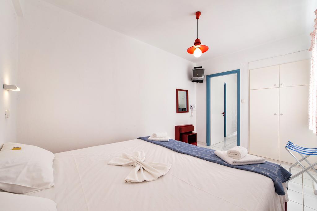 Fivos Apartments Alikí Buitenkant foto