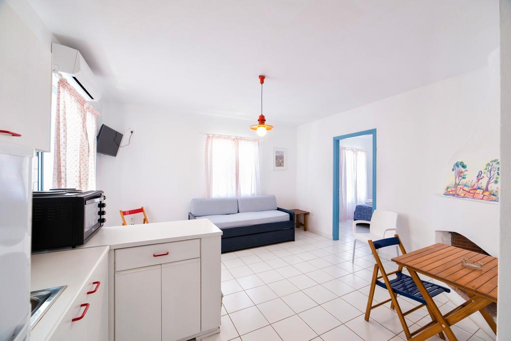 Fivos Apartments Alikí Buitenkant foto