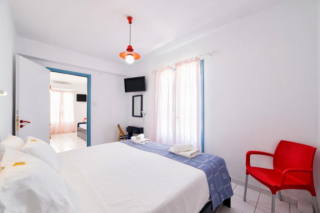 Fivos Apartments Alikí Buitenkant foto