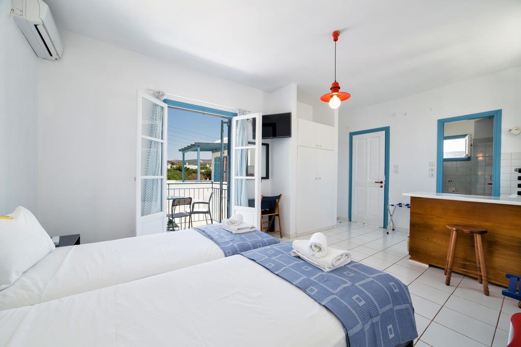 Fivos Apartments Alikí Buitenkant foto